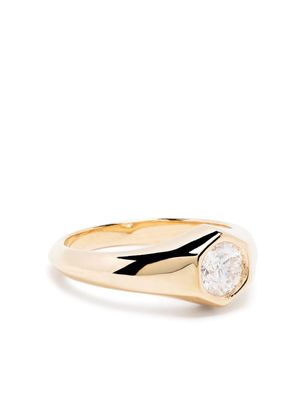 Lizzie Mandler Fine Jewelry 18kt yellow gold Knife Edge diamond signet ring
