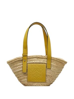 Loewe Pre-Owned 2022 Anagram raffia basket bag - Neutrals