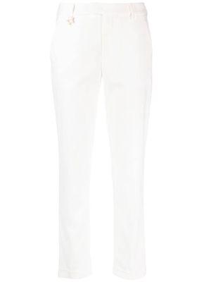 Lorena Antoniazzi logo-charm cropped trousers - White