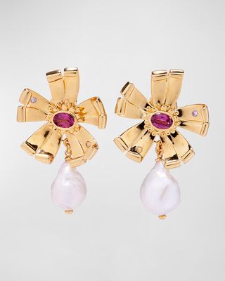 Lotus Pearl Earrings, Gold