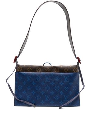 Louis Vuitton 2017 pre-owned Outdoor shoulder bag - Blue
