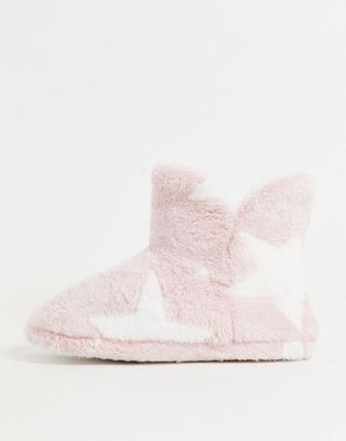 Loungeable embossed star slipper boot on pink