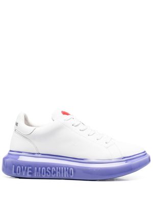 Love Moschino heart-patch low top sneakers - White