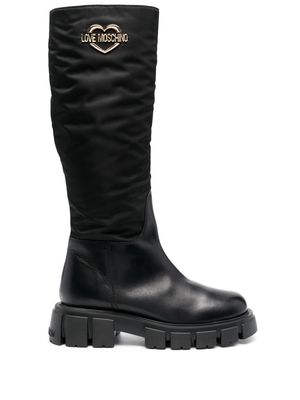 Love Moschino logo-plaque boots - Black