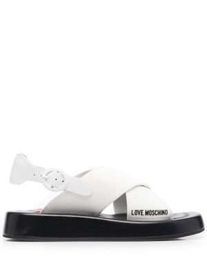 Love Moschino logo-plaque open-toe sandals - White