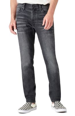 Lucky Brand 411 Athletic Fit Tapered Jeans in Black Lake