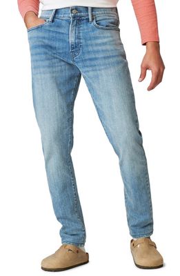 Lucky Brand 411 CoolMax® Athletic Taper Jeans in Polaris