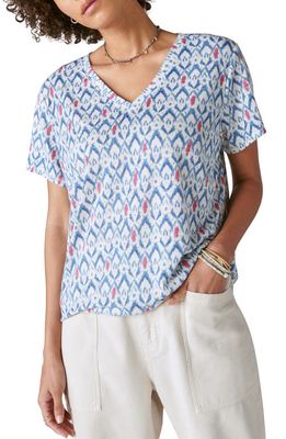 Lucky Brand Classic V-Neck T-Shirt in Blue Ikat