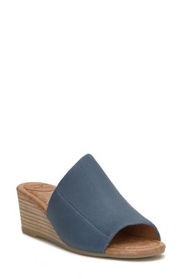 Lucky Brand Malenka Wedge Slide Sandal in Light Blue Salina