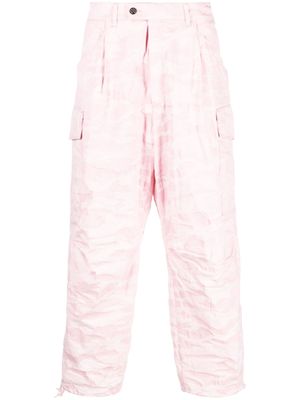 Mackintosh camouflage-jacquard cropped cargo trousers - Pink