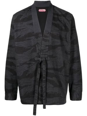 Maharishi abstract-print V-neck jacket - Black