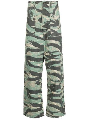 Maharishi camouflage-print straight-leg trousers - Green