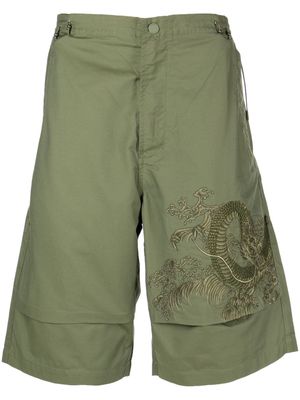 Maharishi graphic-print bermuda shorts - Green