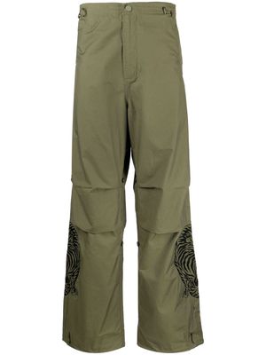 Maharishi tiger-print straight-leg trousers - Green