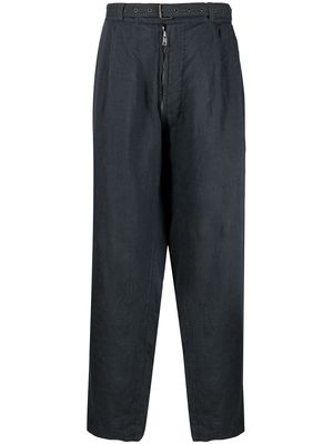 Maison Margiela creased-effect belted trousers - Grey