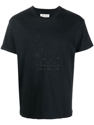 Maison Margiela four-stitch tonal logo-print T-shirt - Black