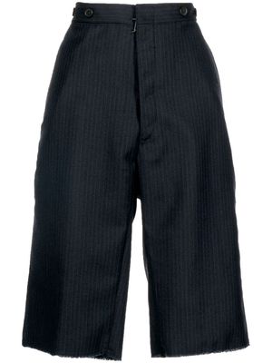 Maison Margiela pinstriped high-waisted shorts - Blue