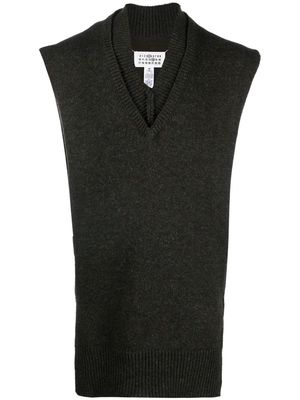 Maison Margiela ribbed-trim V-neck vest - Green