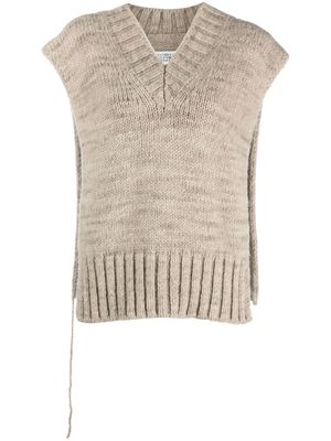 Maison Margiela V-neck knitted top - Neutrals