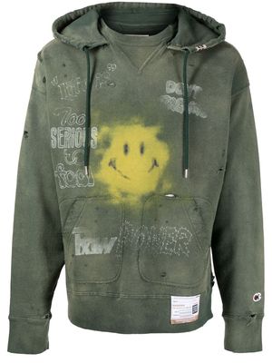 Maison Mihara Yasuhiro graphic-print distressed hoodie - Green
