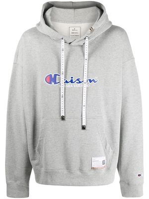 Maison Mihara Yasuhiro x Champion logo-print hoodie - Grey