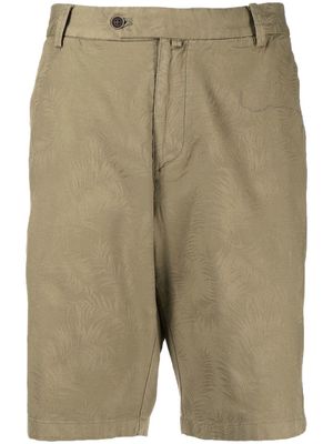 Man On The Boon. jacquard-leaf cargo shorts - Green