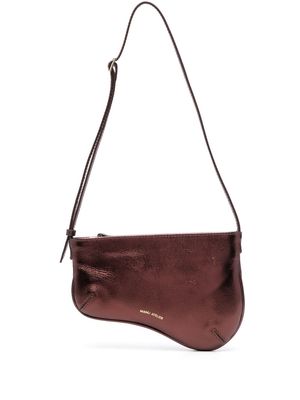 Manu Atelier Curved metallic shoulder bag - Brown