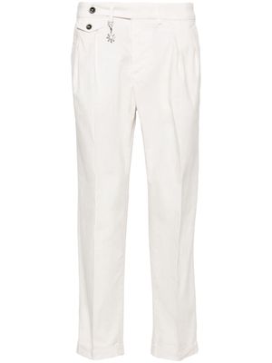 Manuel Ritz mid-rise pleat-detailed chinos - Neutrals