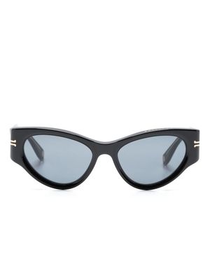 Marc Jacobs Eyewear logo-engraved cat-eye sunglasses - Black