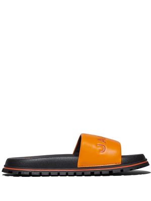 Marc Jacobs The Leather Slide logo-embossed slides - Orange