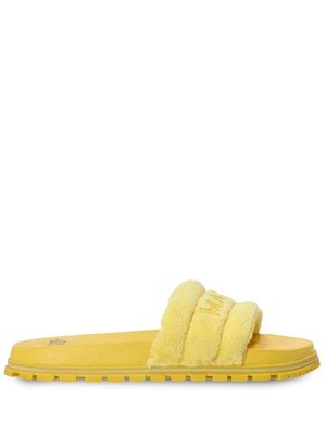 Marc Jacobs The Slide logo-embroidered slides - Yellow