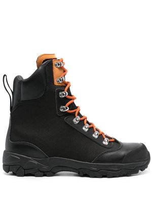 Marcelo Burlon County of Milan embossed-logo hiking boots - Black