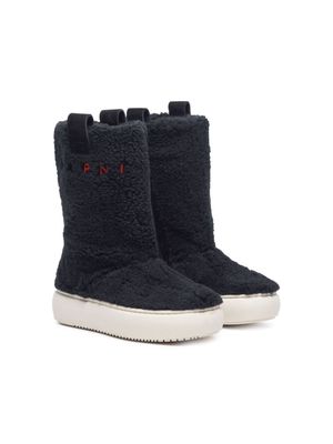 Marni Kids logo-embroidered faux-shearling boots - Black