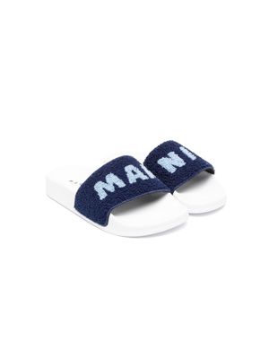Marni Kids logo-lettering fleece-texture slippers - White