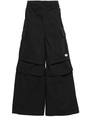 Marni logo-patch cargo trousers - Black
