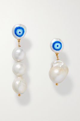 Martha Calvo - Protection Gold-plated Pearl Earrings - White