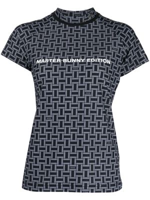 MASTER BUNNY EDITION logo-print T-shirt - Black
