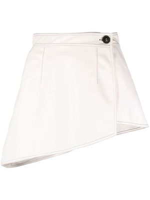 Materiel contrast-stitch asymmetric miniskirt - White