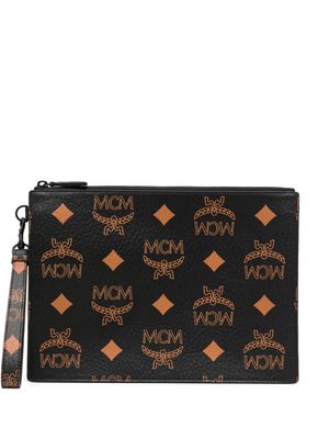 MCM medium Aren Maxi Visetos-print wristlet pouch - Black