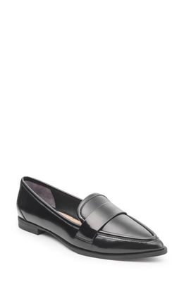 Me Too Alyza Leather Loafer in Black