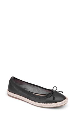 Me Too Kinsley Espadrille Ballet Flat in Black Smooth 