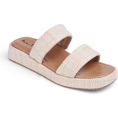 Me Too Lindy Raffia Platform Slide Sandal in Natural Gold