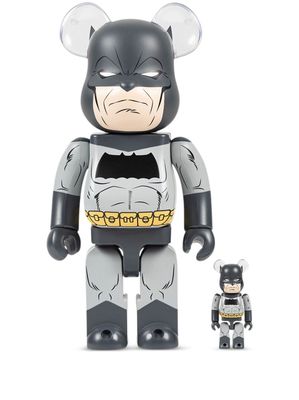 MEDICOM TOY x Batman The Dark Knight Returns BE@RBRICK 100% and 400% figure set - Grey