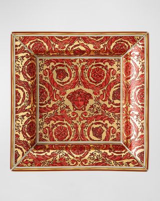 Medusa Garland Red Tray, 7" Square