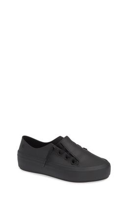 Mel by Melissa Ulitsa Slip-On Sneaker in Black