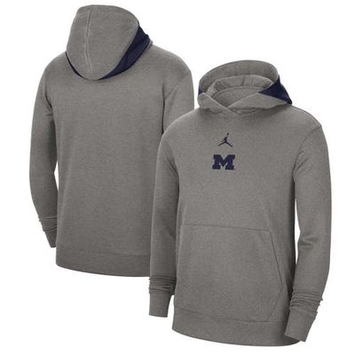 Men's Jordan Brand Heather Gray Michigan Wolverines Team Basketball Spotlight Performance Pullover Hoodie