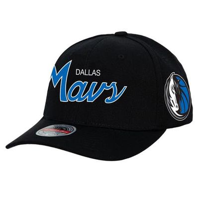 Men's Mitchell & Ness Black Dallas Mavericks MVP Team Script 2.0 Stretch-Snapback Hat