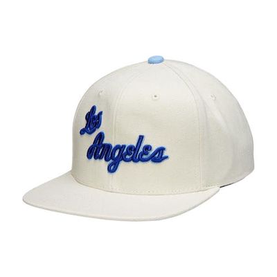 Men's Mitchell & Ness Cream Los Angeles Lakers Hardwood Classics Snapback Adjustable Hat
