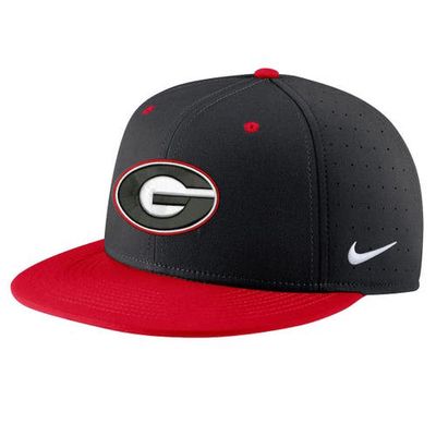 Men's Nike Black Georgia Bulldogs Aero True Baseball Performance Fitted Hat