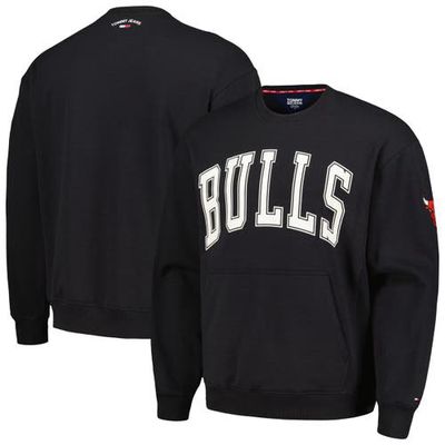Men's Tommy Jeans Black Chicago Bulls Henry Pullover Sweatshirt